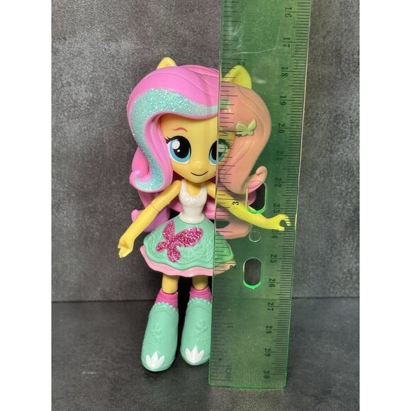My Little Pony Equestria Girls Mini Fluttershy Sparkle Collection - Glitter - Picture 3 of 5